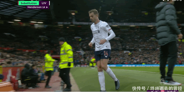半场战报：斯图加特0-0霍芬海姆（半场战况：斯图加特与霍芬海姆0-0暂时僵持）